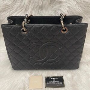 Chanel tote bag for women